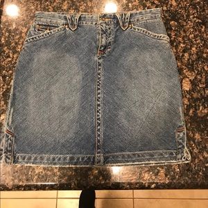 Tommy Hilfiger denim skirt size 6